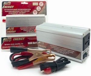 Инвертор AVS IN-1000W, 12/220V