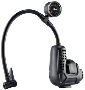 Автомобильный компрессор Black and Decker MTNF9