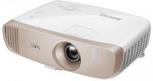 Портативный проектор BenQ W2000