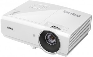 Портативный проектор BenQ MH684