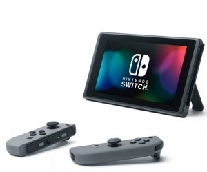 Портативная игровая приставка Nintendo Switch Grey + игра Mario Kart 8 Deluxe + Arms