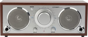 Переносной радиоприемник First FA-1907-1 Silver wood