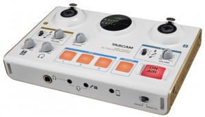 Звуковая карта Tascam US-42