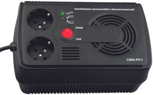 Стабилизатор напряжения Uniel U-STR-1/1000VA Standart Courage