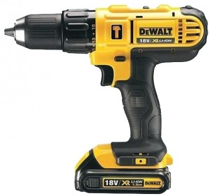 Дрель-шуруповерт DeWALT DCD776C2