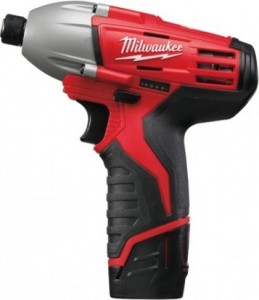 Шуруповерт Milwaukee C12ID-22С