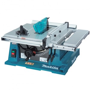 Дисковая пила Makita 2704