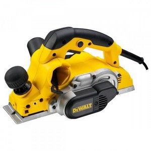 Электрорубанок DeWALT D26500K