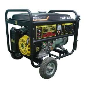 Бензиновый генератор Huter DY8000LX-3