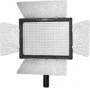 осветитель Yongnuo YN-600 L LED 5500K