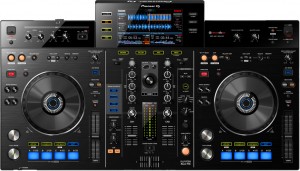 Микшерный пульт Pioneer XDJ-RX