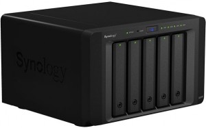 Сетевой накопитель Synology DS1515 Plus без HDD